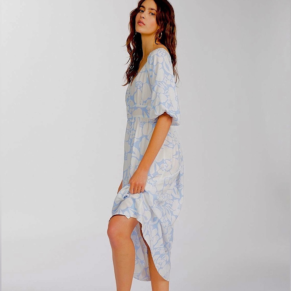 Billabong ★ Floral Midi Dress